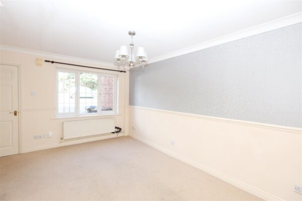 Aismunderby Close, Ripon