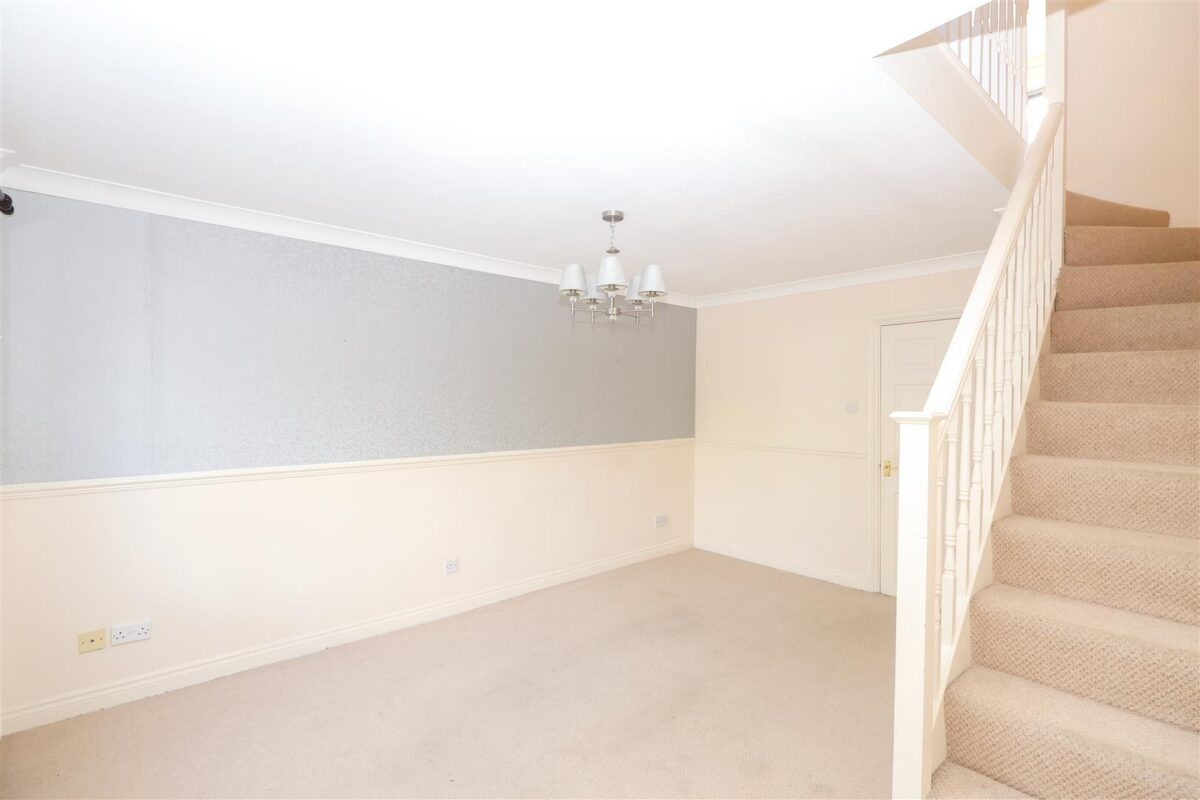 Aismunderby Close, Ripon