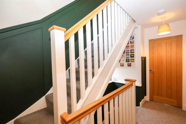 Hutton Conyers, Ripon