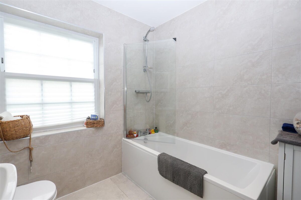 Wisteria Park Gardens, Thirsk