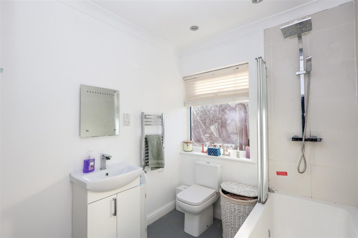 Carlton Road, Carlton Miniott, Thirsk