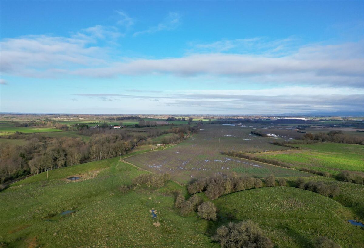 Hutton Conyers, Ripon