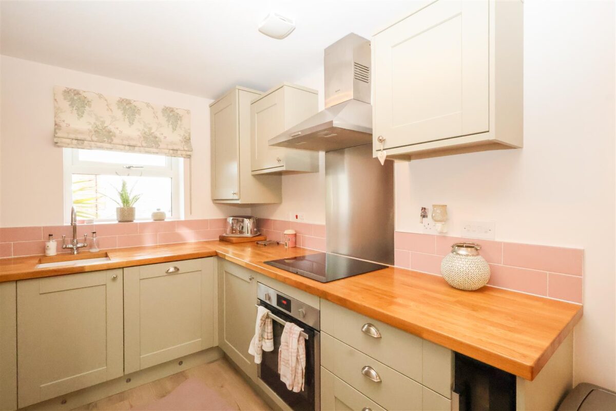 Hamilcar Close, Dishforth, Thirsk