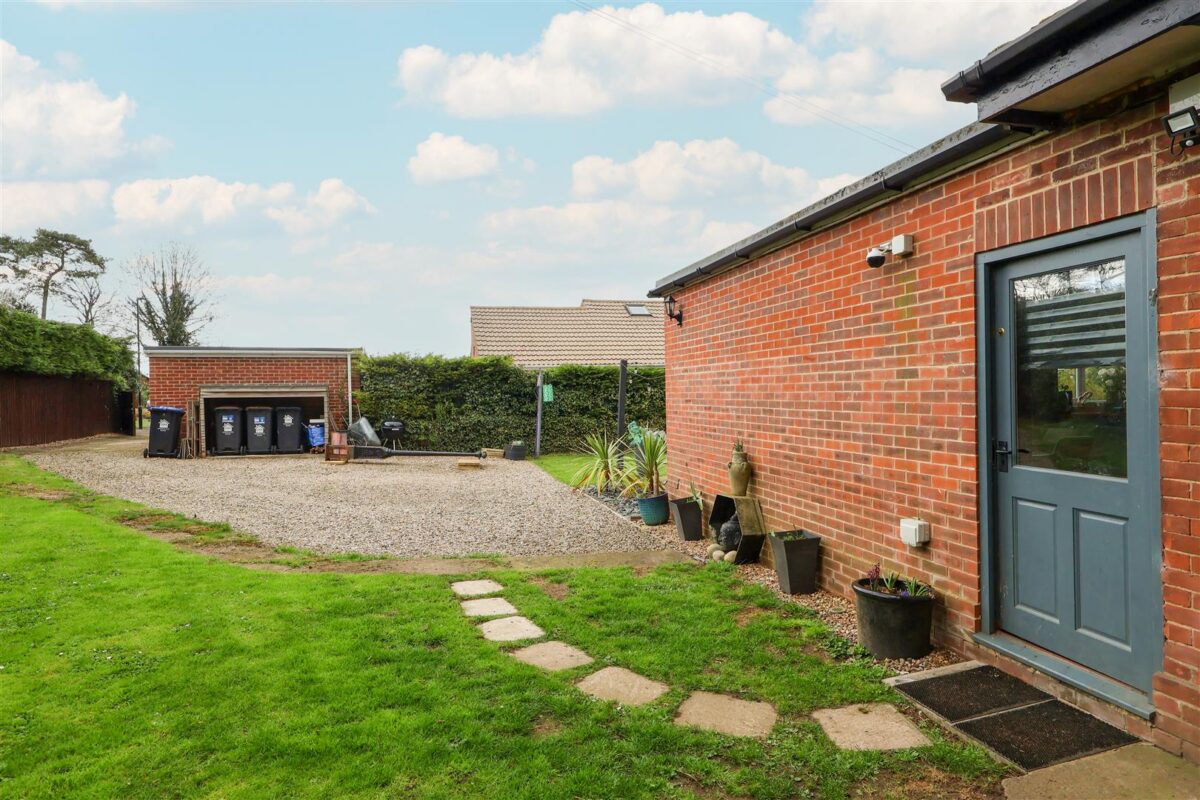 Harrogate Road, Ripon