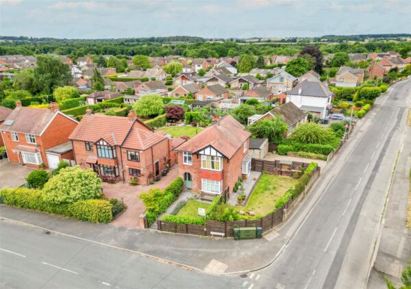 Bishopton Lane, Ripon