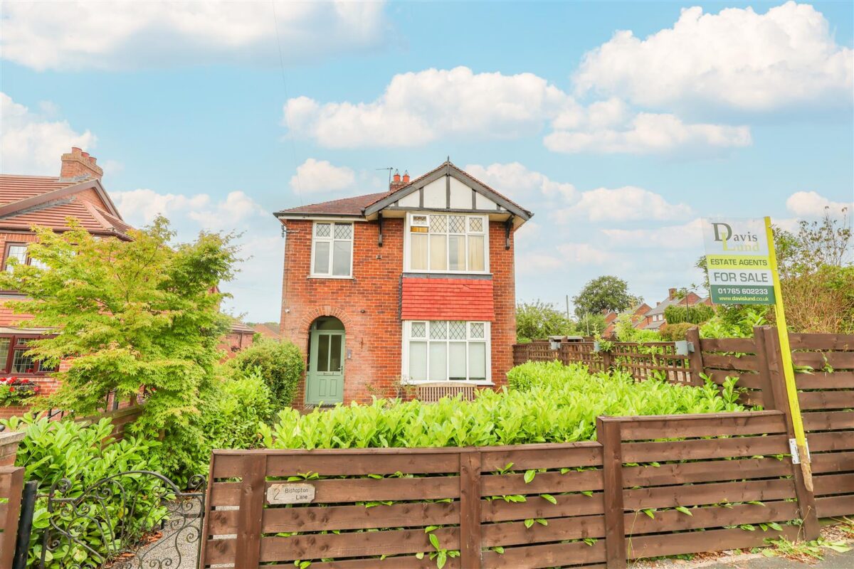 Bishopton Lane, Ripon