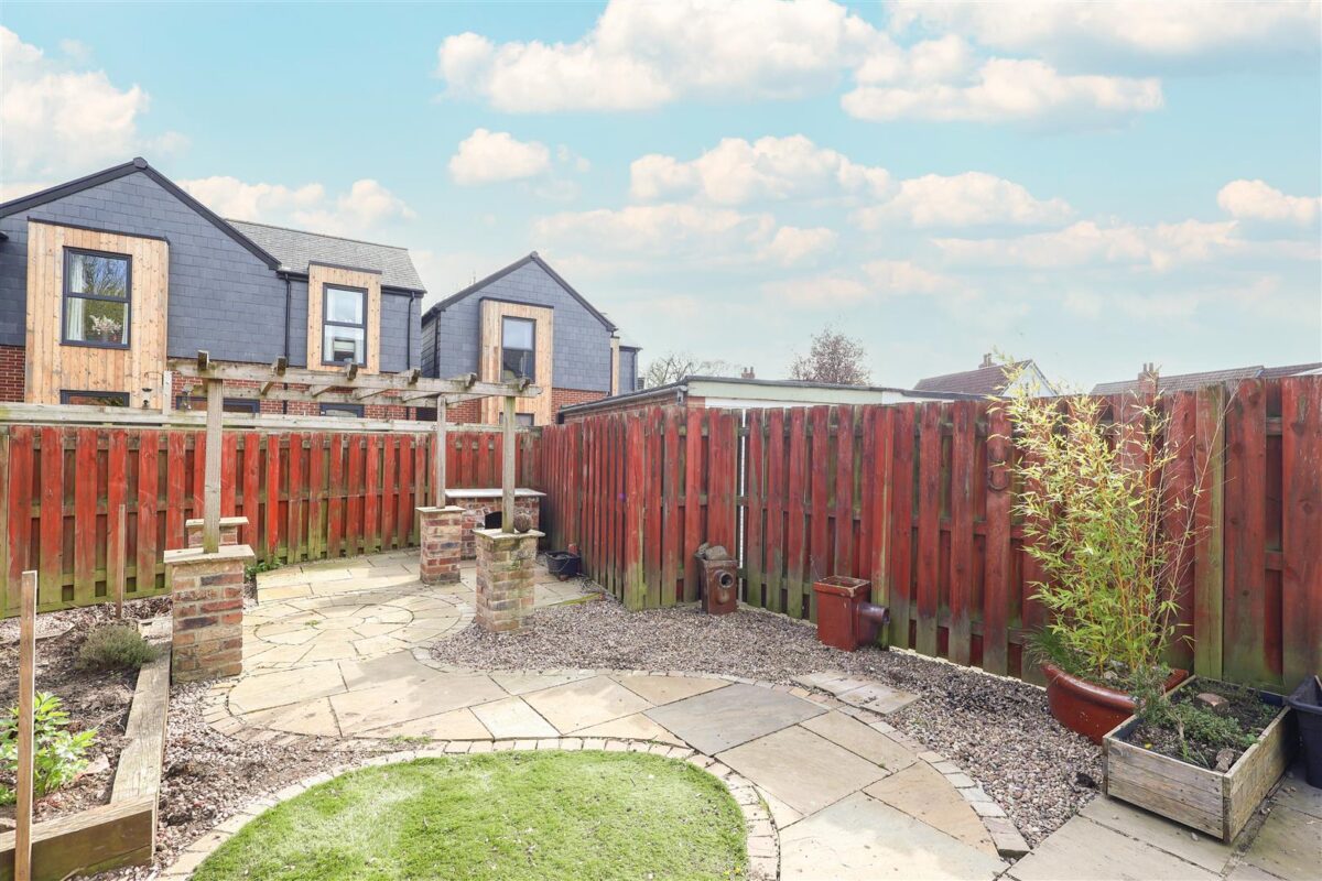 Hillshaw Park Way, Ripon