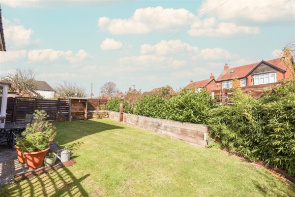 Bishopton Lane, Ripon