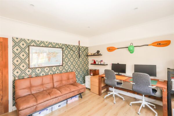 Bishopton Lane, Ripon