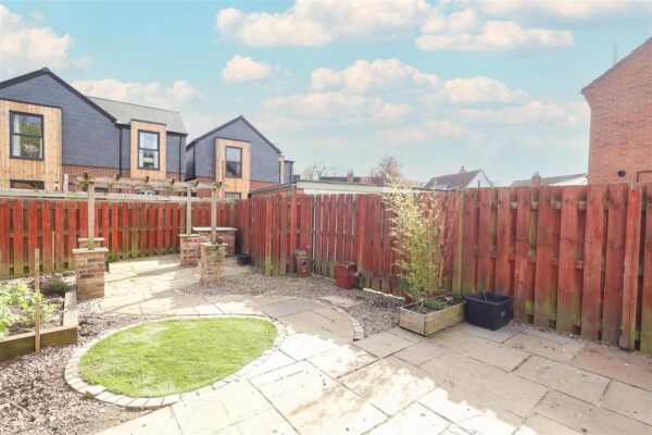 Hillshaw Park Way, Ripon