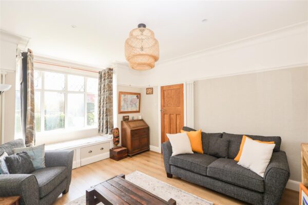 Bishopton Lane, Ripon