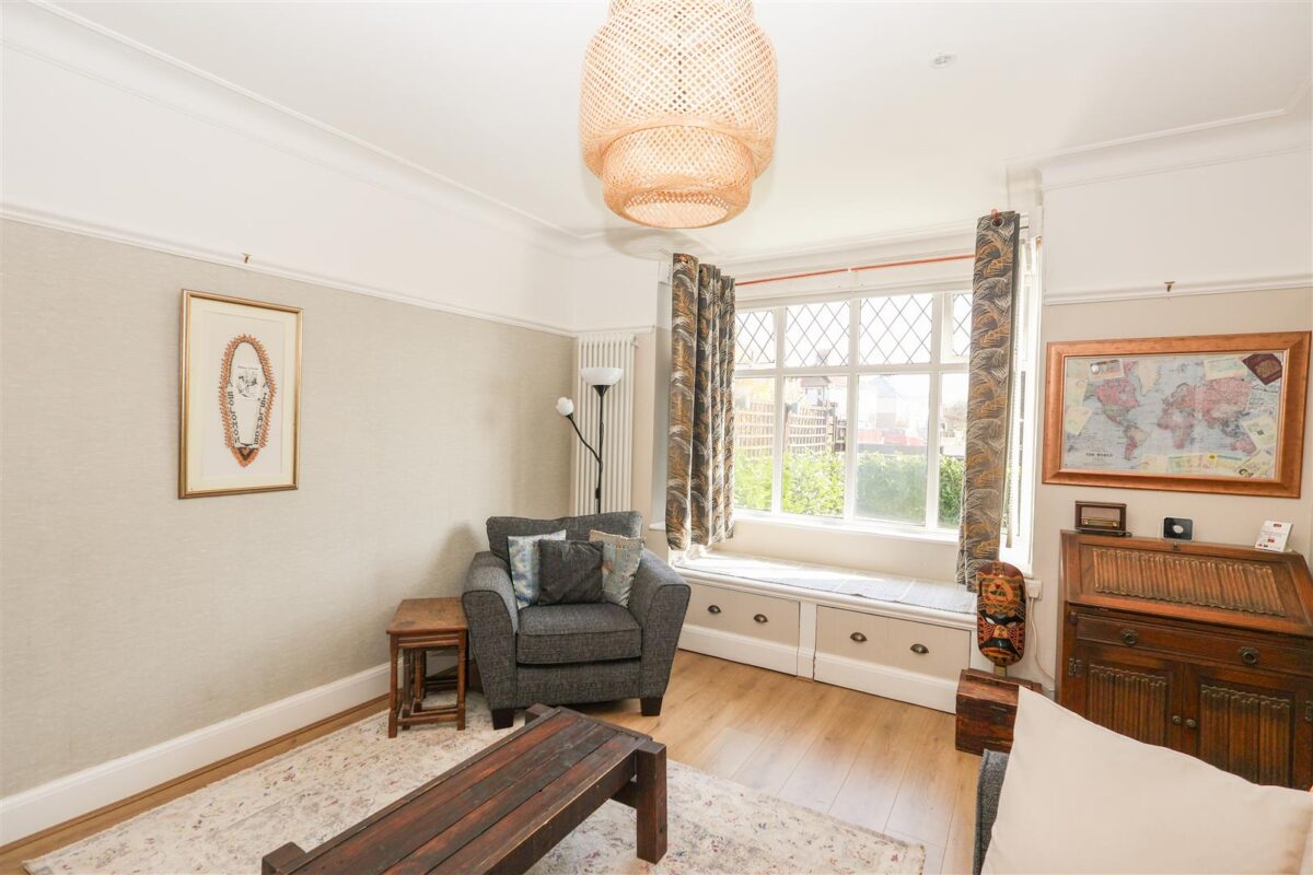 Bishopton Lane, Ripon