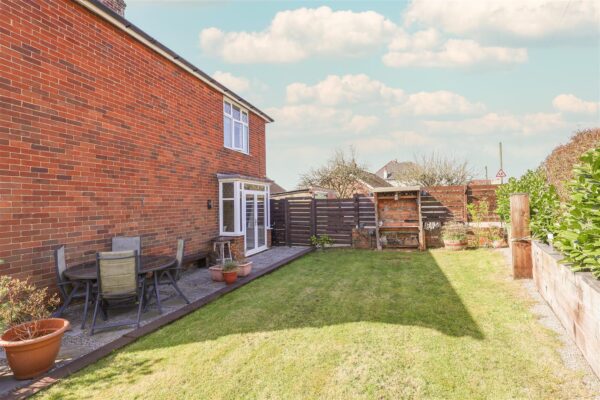 Bishopton Lane, Ripon