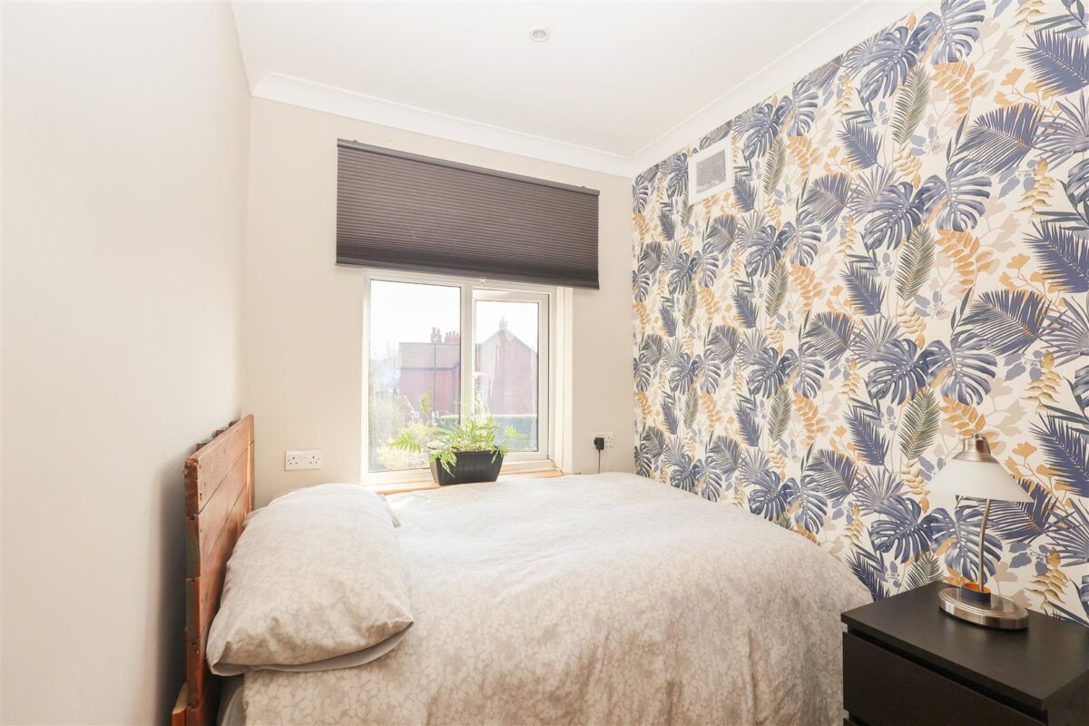 Bishopton Lane, Ripon