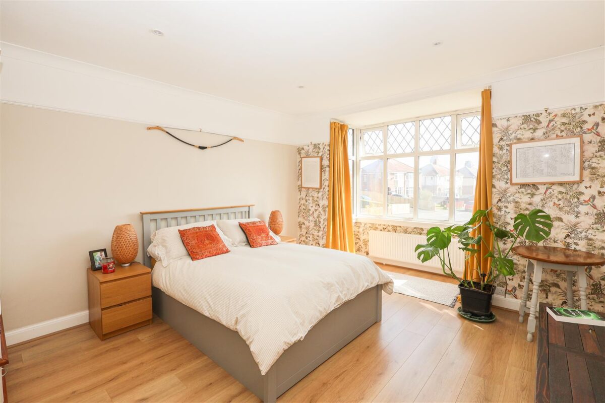 Bishopton Lane, Ripon