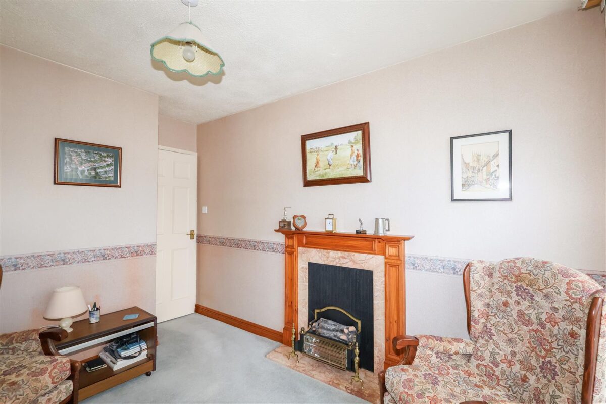 Melrose Crescent, Bishop Monkton, Harrogate