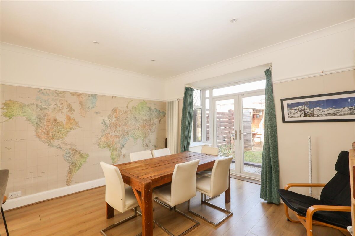 Bishopton Lane, Ripon