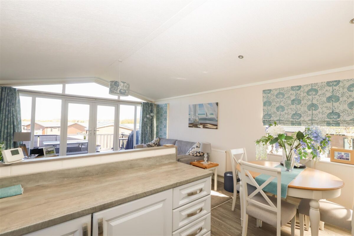 Hollin Barn Lodge Park, Sutton Road, Thirsk
