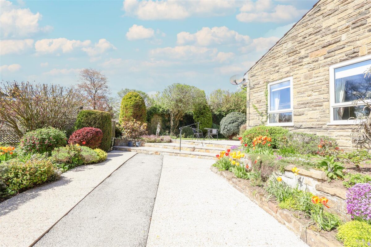 Laverton, Ripon