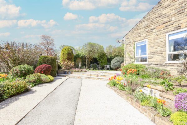 Laverton, Ripon