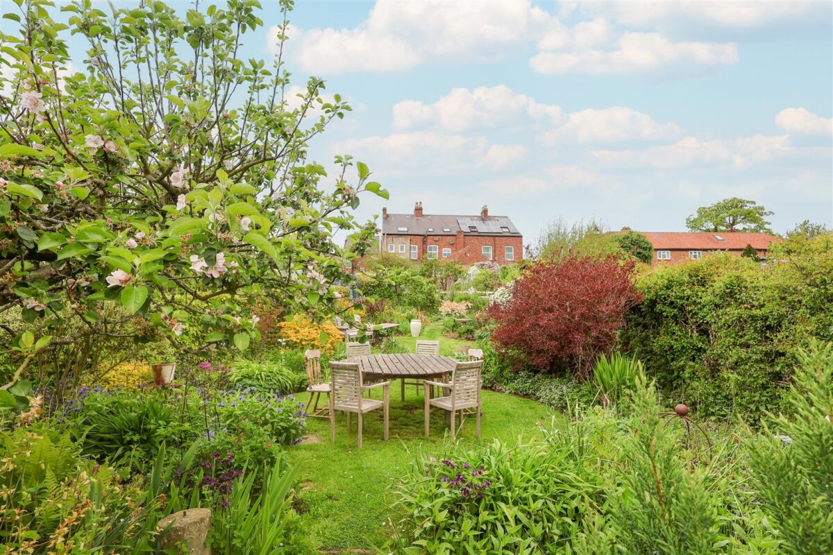 Copt Hewick, Ripon