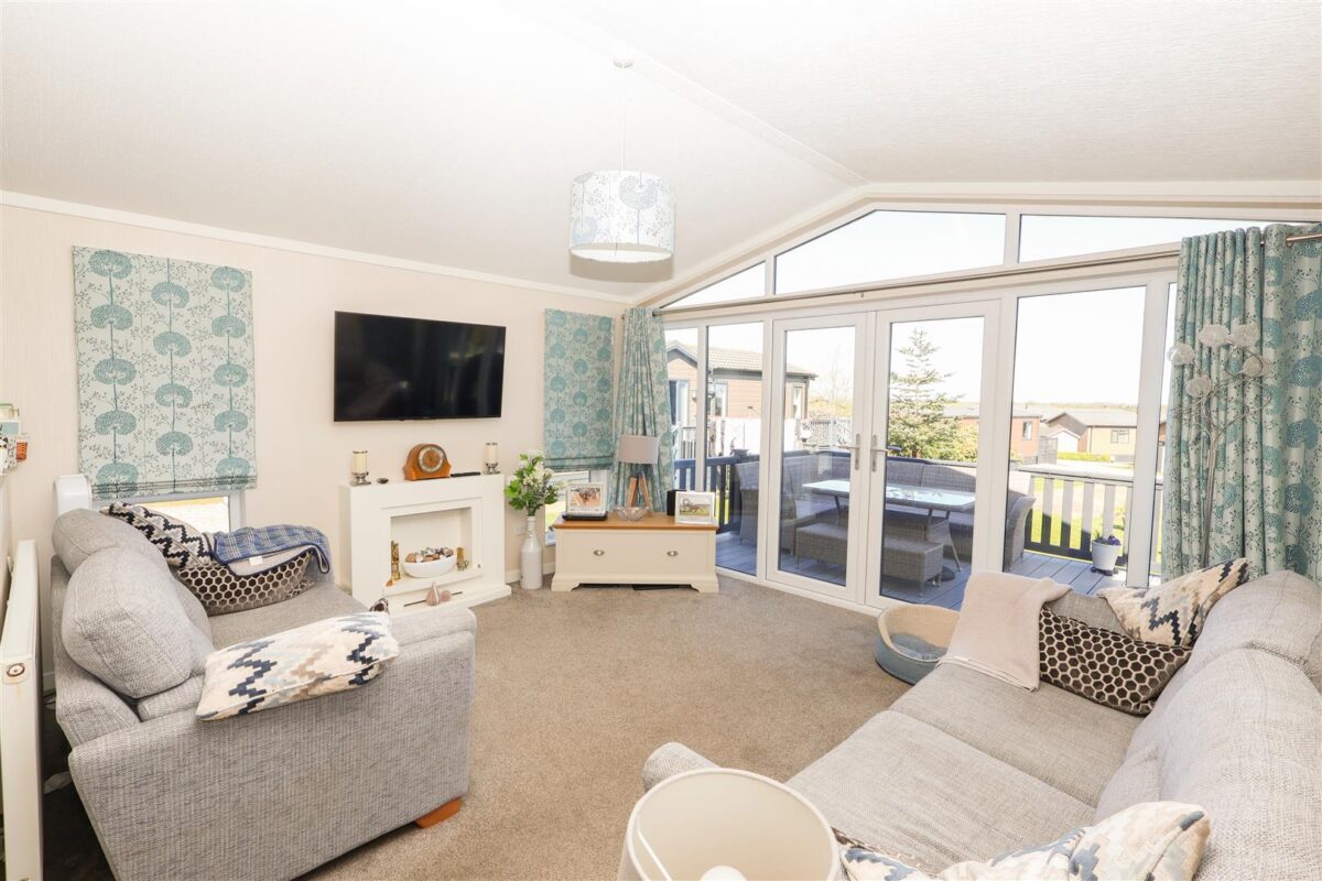 Hollin Barn Lodge Park, Sutton Road, Thirsk
