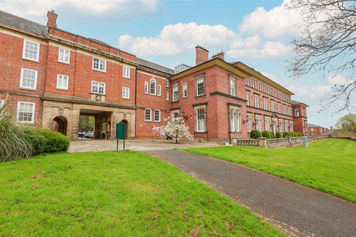 Steven Way, Ripon
