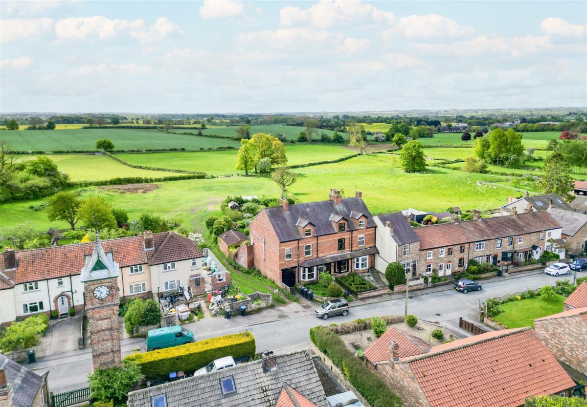 Copt Hewick, Ripon
