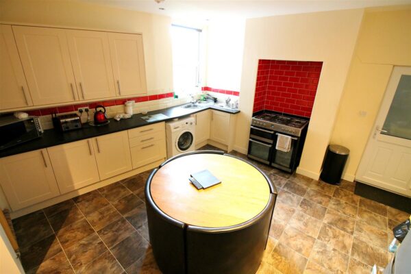 Priest Lane, Ripon (HMO Utilities included)