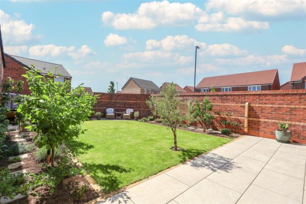 Hazel Wood Crescent, Sowerby, Thirsk