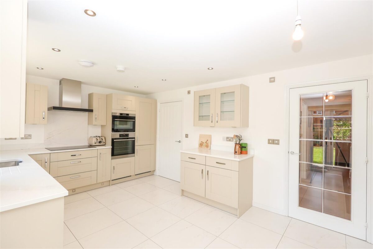 Hazel Wood Crescent, Sowerby, Thirsk