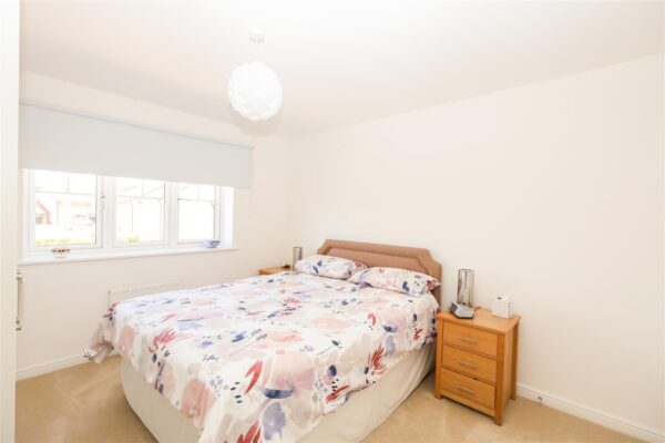 Larch Wood Close, Sowerby, Thirsk