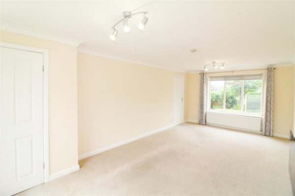Lindrick Way, Harrogate