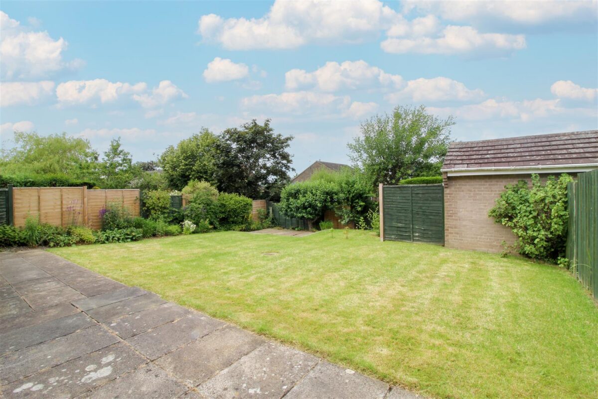 Lindrick Way, Harrogate