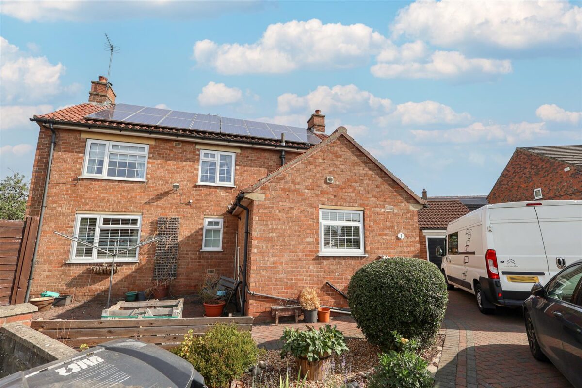 St. Giles Close, Thirsk