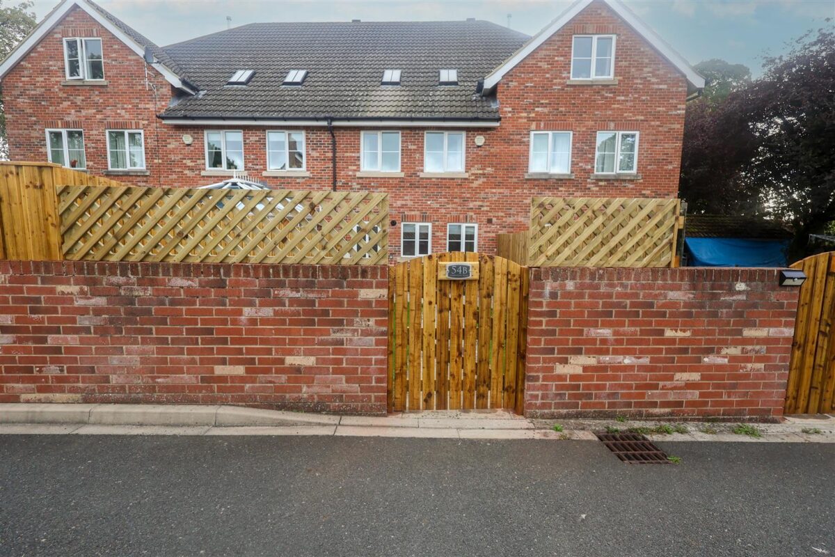 Harrogate Road, Ripon