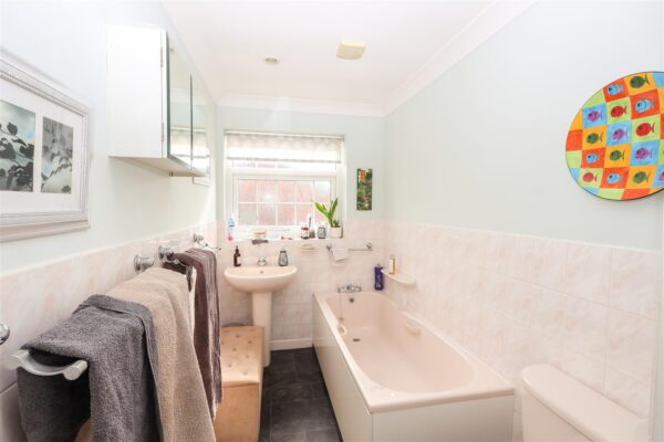 St. Giles Close, Thirsk