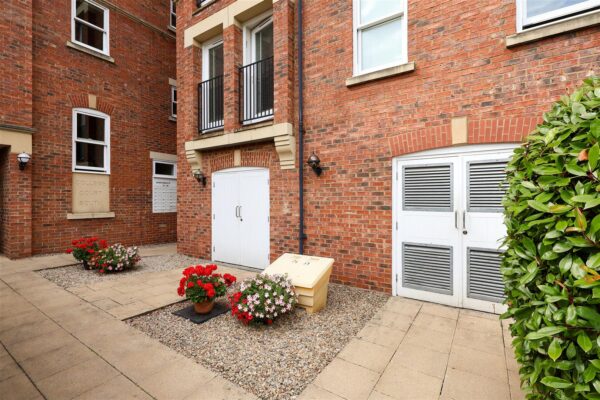 Steven Way, Ripon