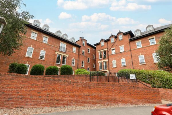Steven Way, Ripon