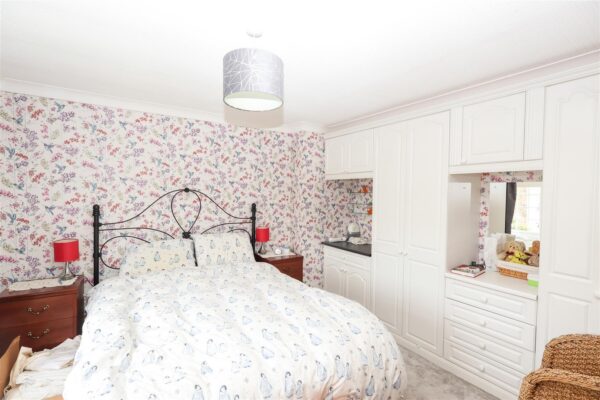 St. Giles Close, Thirsk