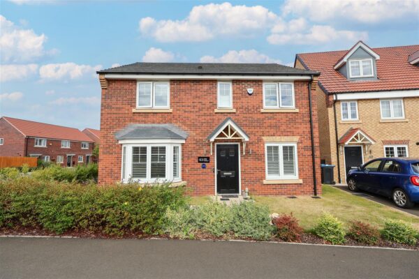 Hazel Wood Crescent, Sowerby, Thirsk