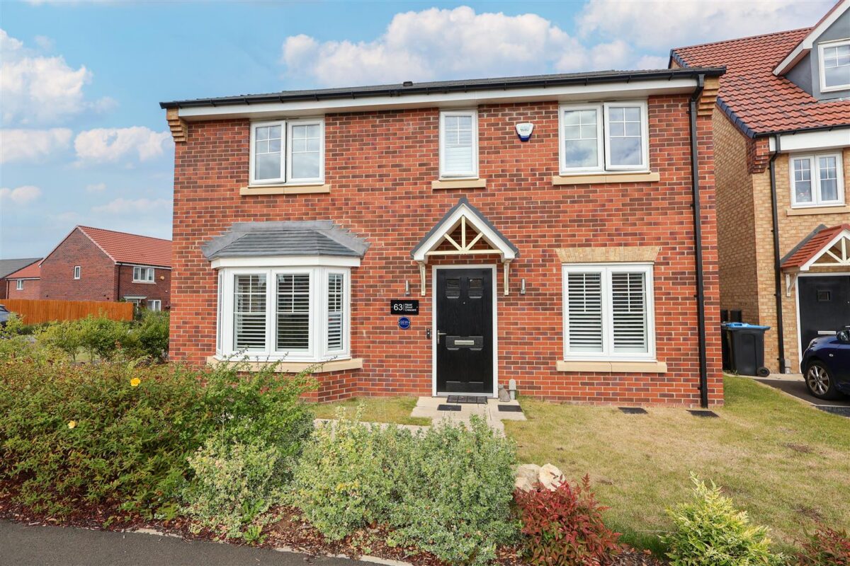 Hazel Wood Crescent, Sowerby, Thirsk