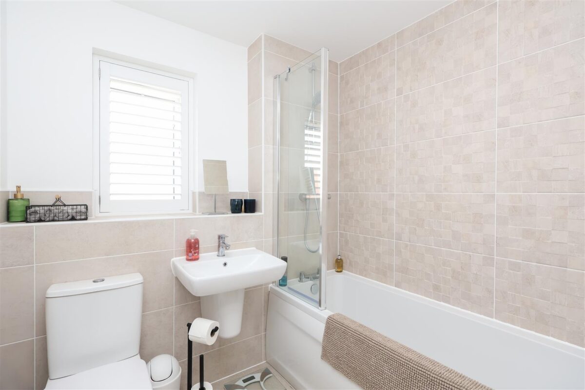 Hazel Wood Crescent, Sowerby, Thirsk