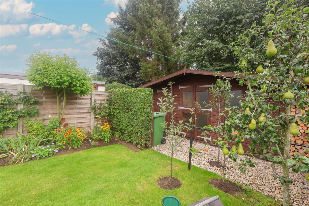 Green Lane West, Sowerby