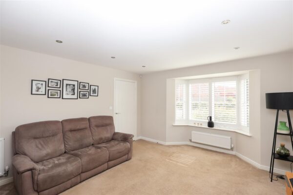 Hazel Wood Crescent, Sowerby, Thirsk
