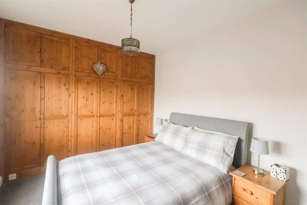 Green Lane West, Sowerby
