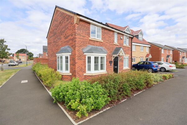 Hazel Wood Crescent, Sowerby, Thirsk