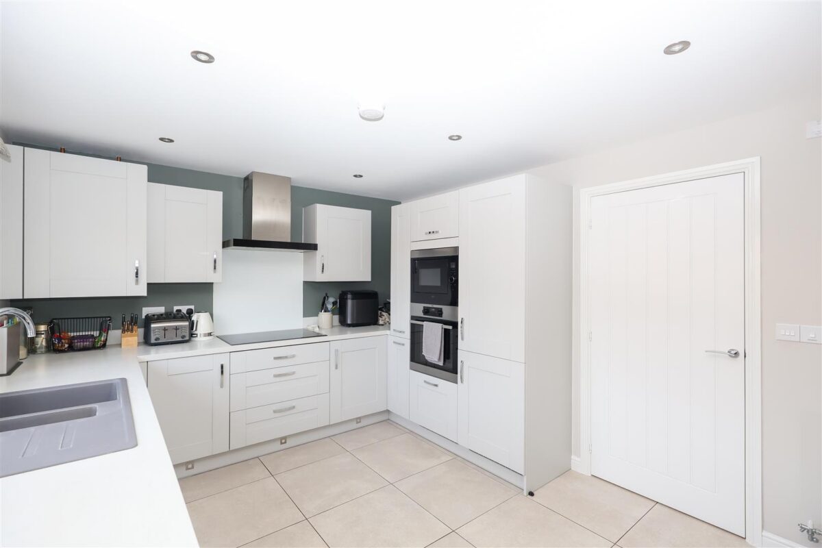 Hazel Wood Crescent, Sowerby, Thirsk