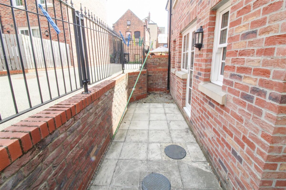 Cathedral Court, Ripon