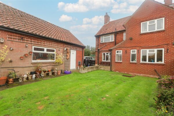Mowbray Avenue, Dishforth, Thirsk